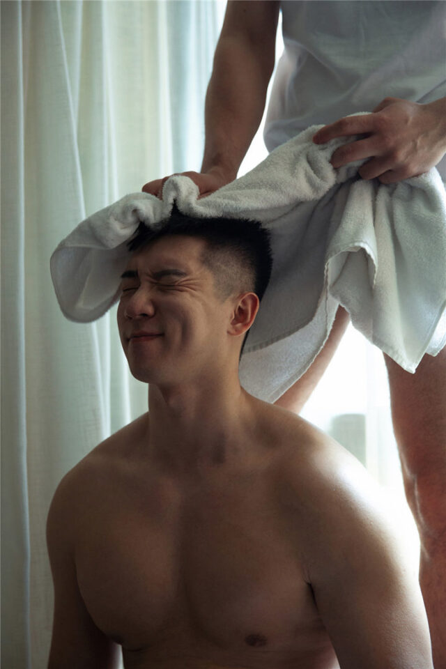 帅气男同志基情夫夫生活照 - 图3