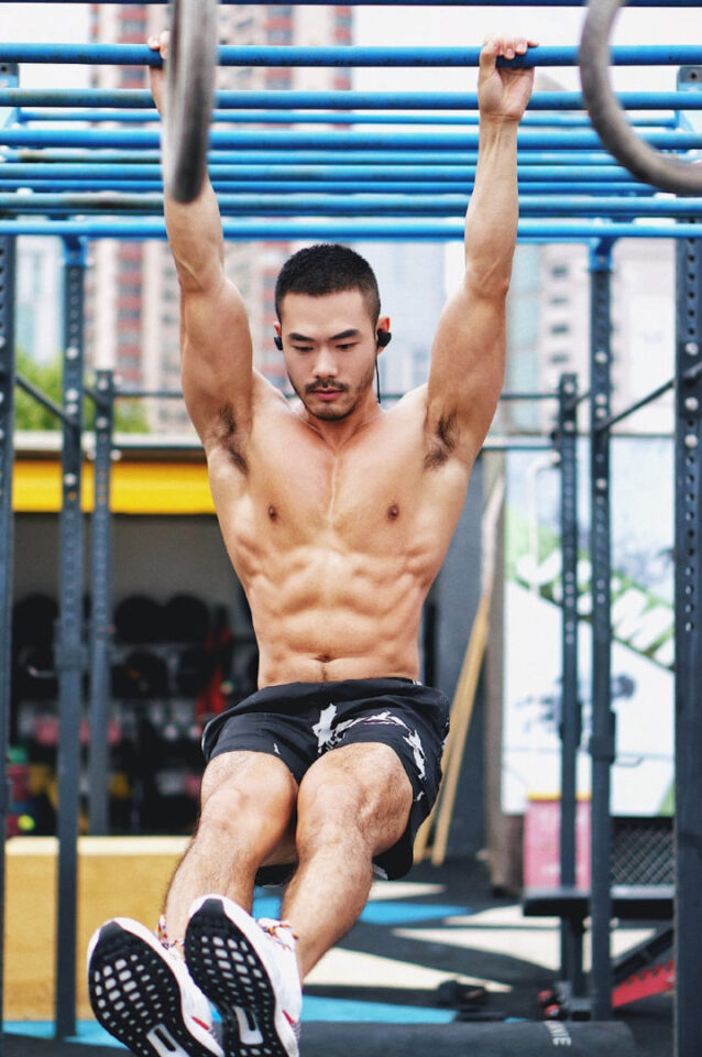 G圈名媛肌肉帅哥言武户外健身写真，附出柜历史 - 图1