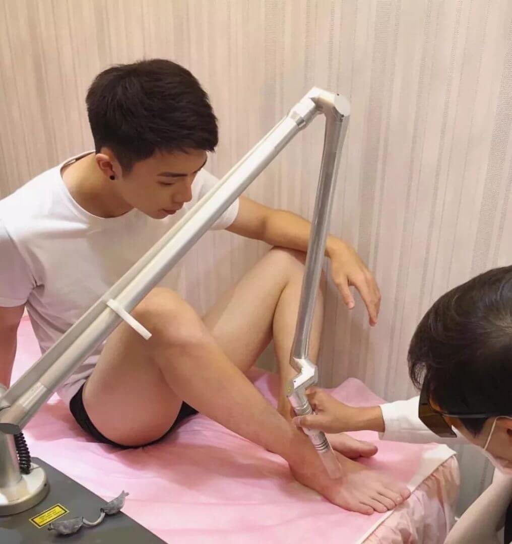 盯裆猫在哪？直男还是G？他超大一包 - 图3