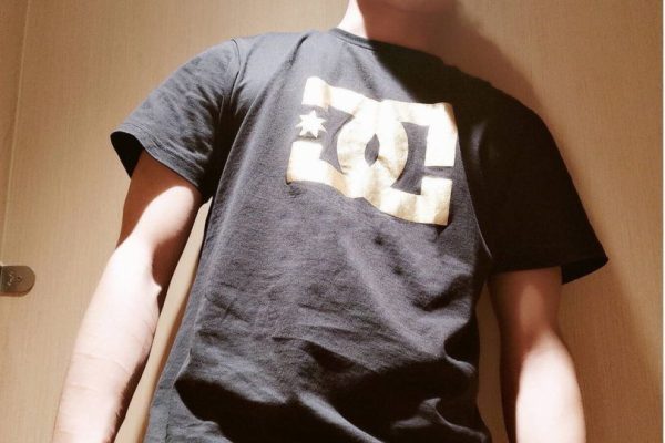 [大更新]白袜帅哥四川大屌王小虎2022绝版写真+视频
