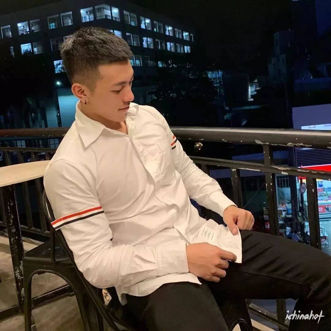 天赋异禀！188厘米大胸肌体育生巨龙 - 图6