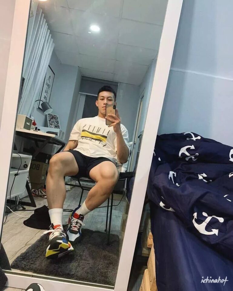 天赋异禀！188厘米大胸肌体育生巨龙 - 图7