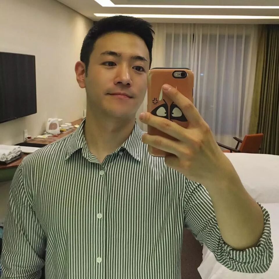 性感熟男迷彩服小哥太粗壮！太撩人了! - 图17