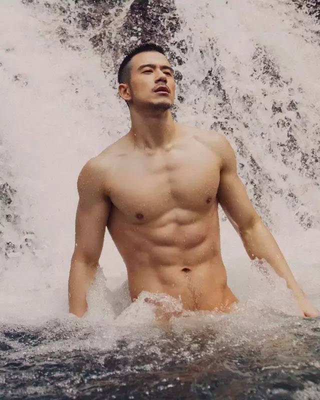 纪言恺《纪律》全裸高清无印写真，基佬居家必备！ - 图7