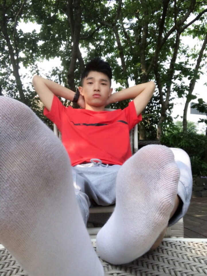 [大更新]白袜帅哥四川大屌王小虎2022绝版写真+视频 - 图1