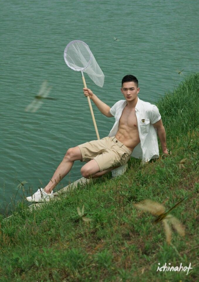 夏日阳光干净大男孩Qing chuan Photo - 图2
