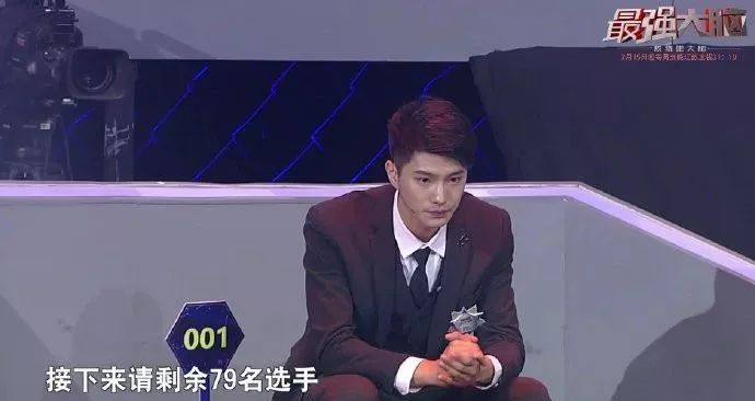190CM同济大学篮球校草上热搜！学霸张艺帅鼻子超大 - 图4