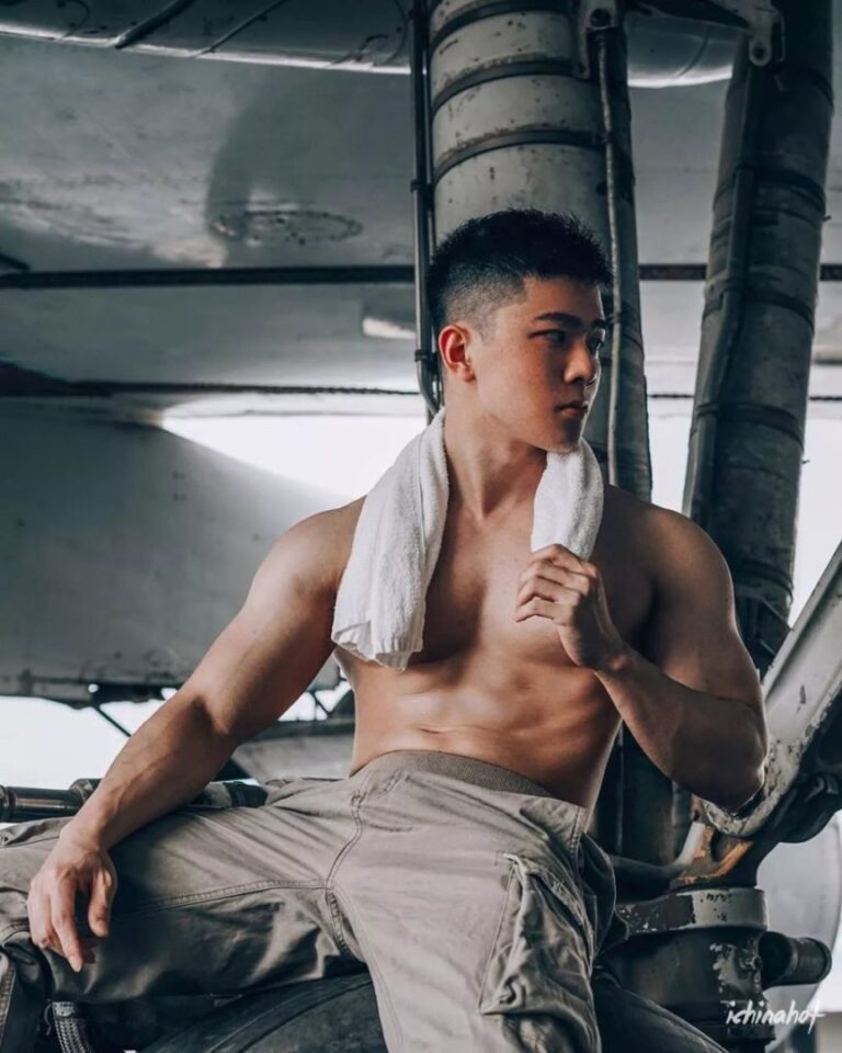 穿短裤比汪小菲还好看！WANYUKIN大的不止胸肌！ - 图4