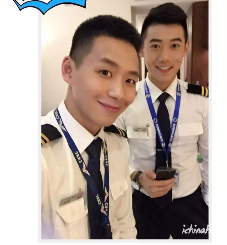 川航的山东爷们空少帅哥侯鑫杰,胸肌真是大 - 图4