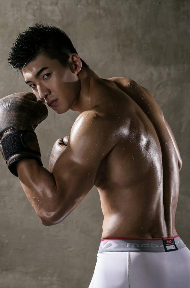 从北体到健身教练到男模，刘佳萌裸照合辑 - 图4