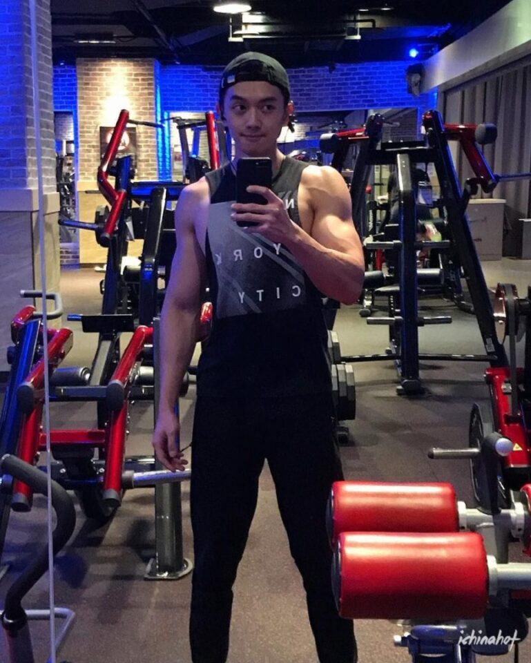 新加坡身高190的篮球体育生帅哥Jasper Chen - 图8