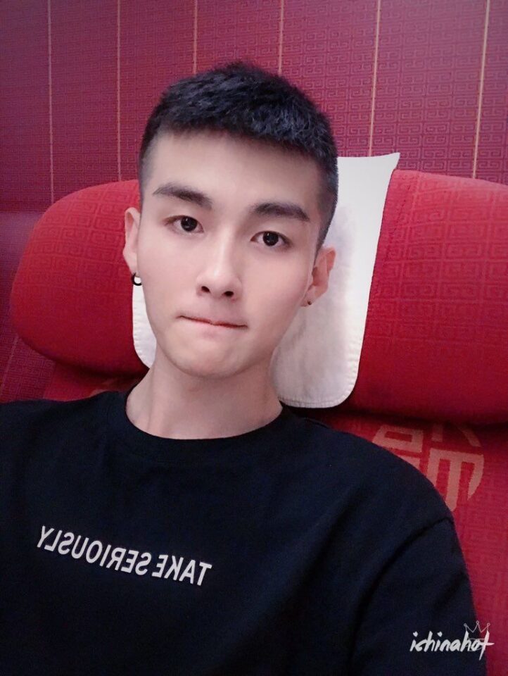 大J抖音继中七di推特网盘视频资源(更新) - 图1