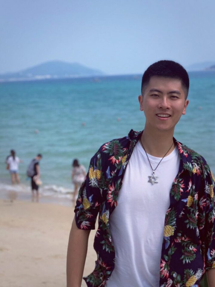 东北猛1帅哥S，体育生球鞋白袜臭脚调教 - 图4