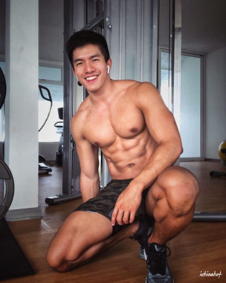 这么可爱帅气的男孩子，身材这么好竟然还是大1？ - 图3