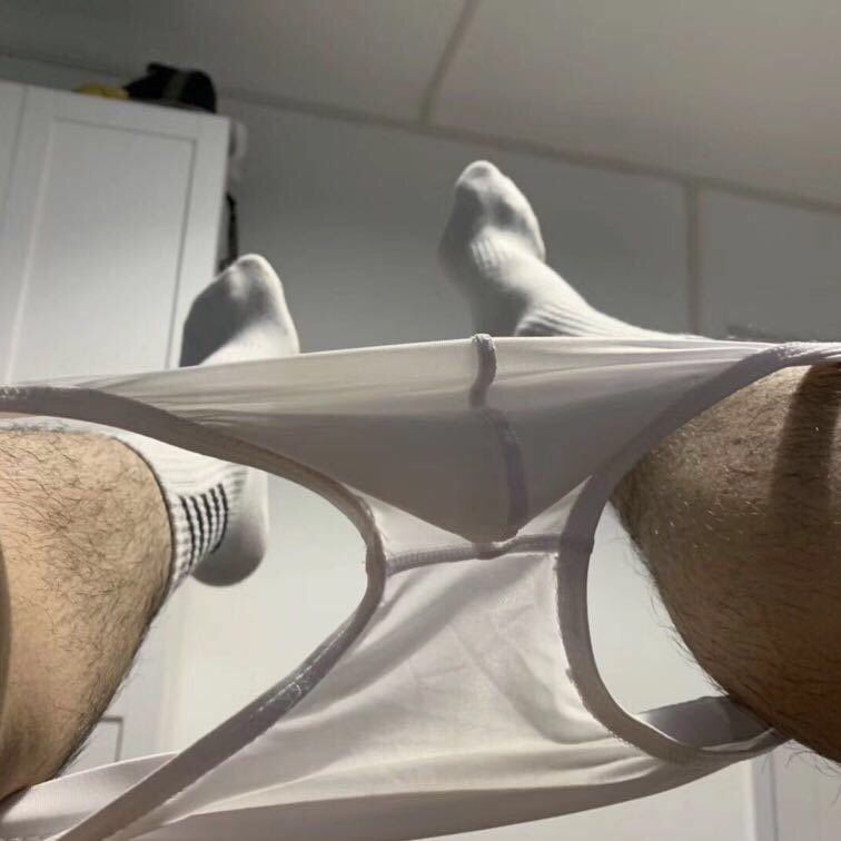 推特网红李言翰26个视频+84照片打包百度云，19.5cm大雕网黄 - 图5