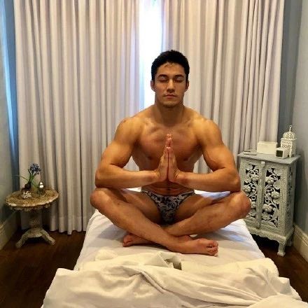 军人运动会巴西鲜肉Arthur Nory推特飞机视频全见百度云 - 图3