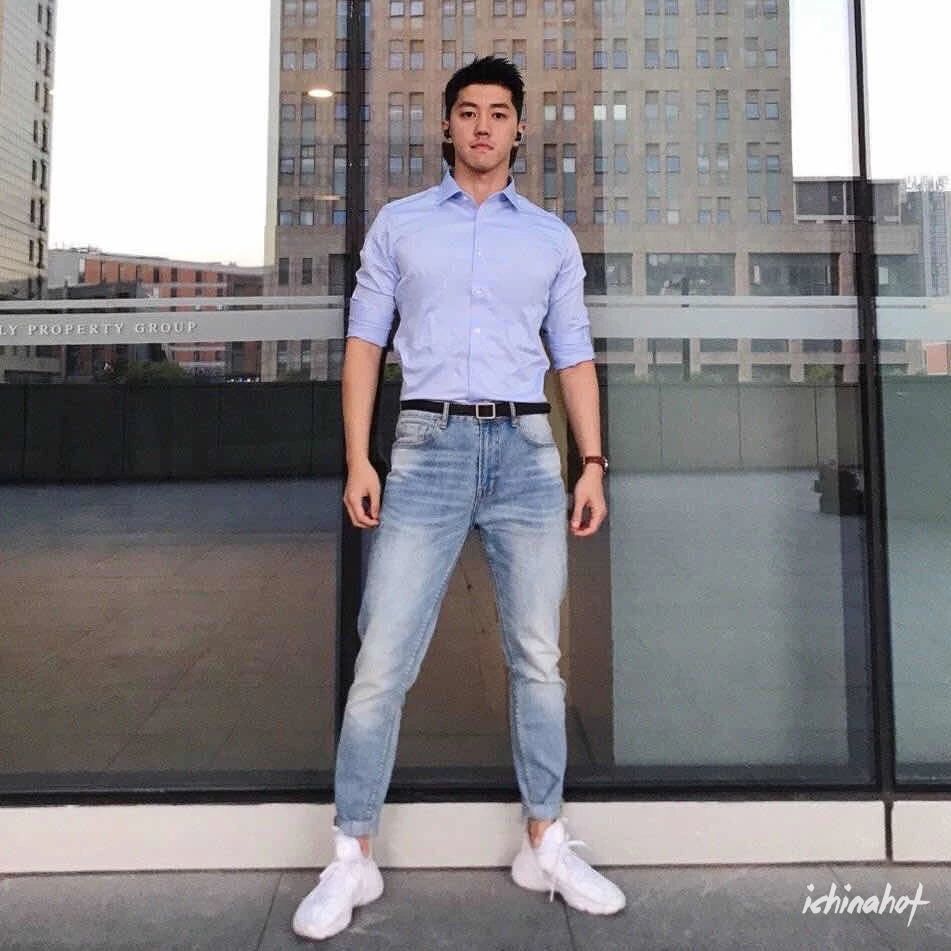 据说他是男人都会羡慕的大男神，来看照片 - 图8
