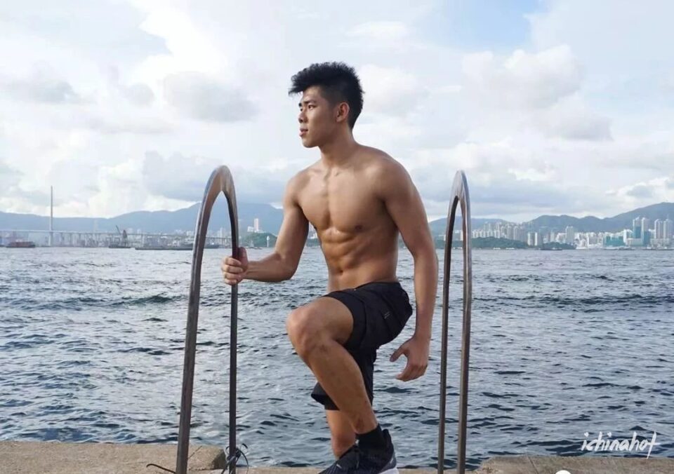 新加坡南洋理工体育生帅哥，笑容融化了我 - 图7