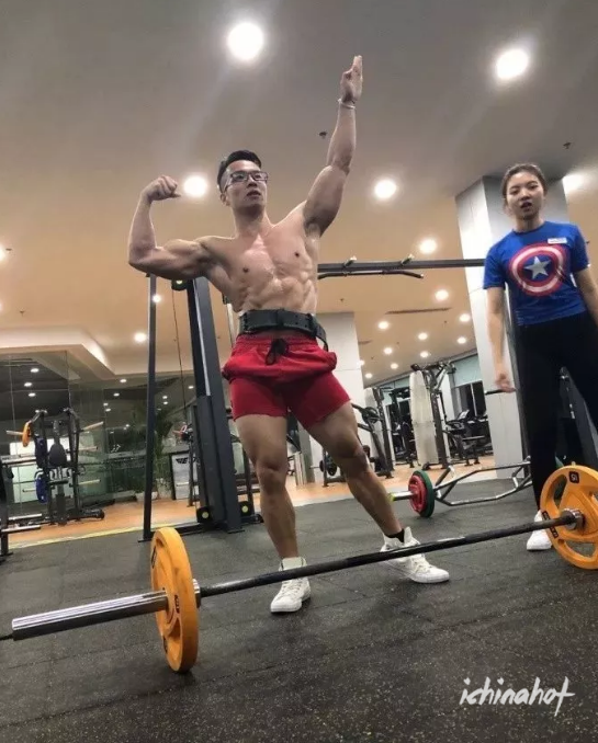 这也太大了，广东健身教练，竟然还是90后 - 图6