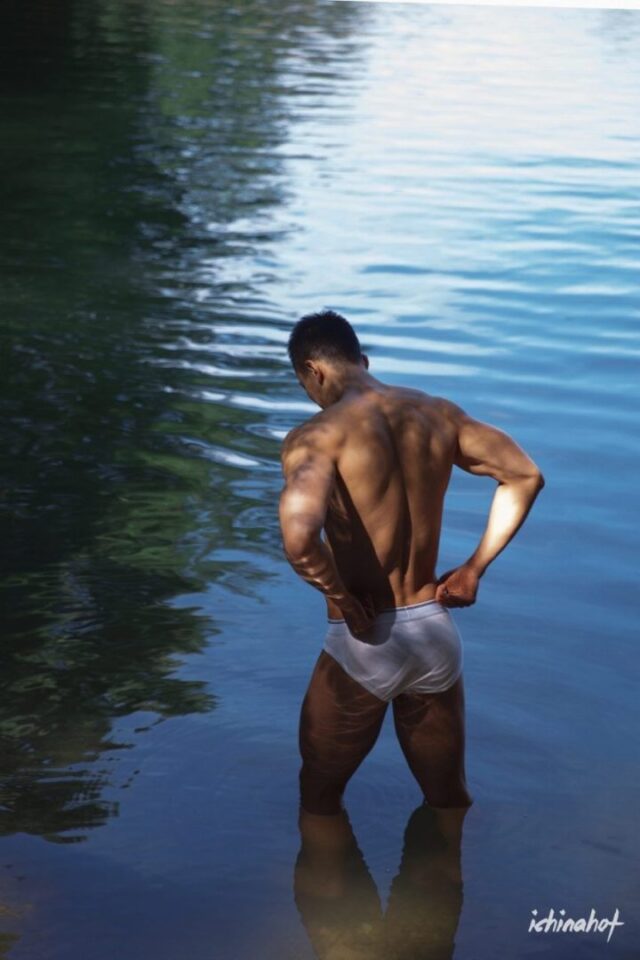 徐维森男色摄影《献给朦胧的夏日细碎》 - 图6