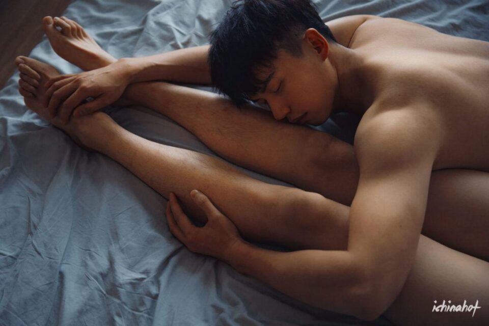 徐维森男色摄影《他在隔壁的昼与夜秘事 》 - 图3