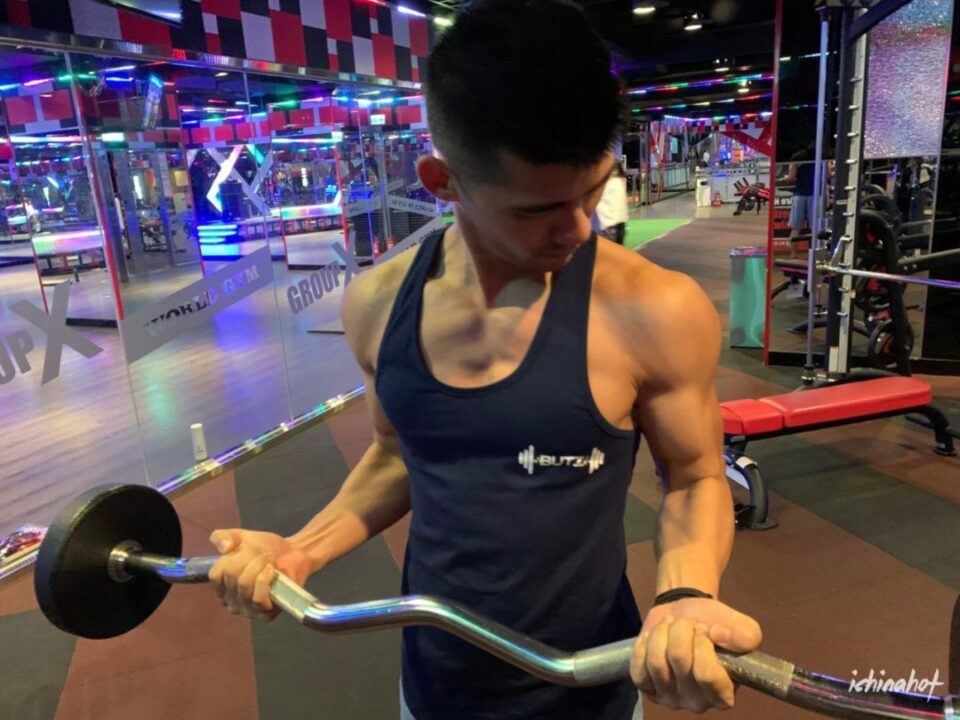 高大帅气20cm大吊体育生男友 - 图1