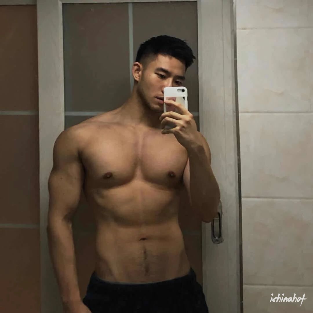 超大肌肉猛1，这熟男大肌霸我可以 - 图5