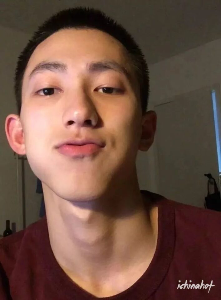微博疯转!！痞帅痞帅的复旦校草帅哥 - 图7