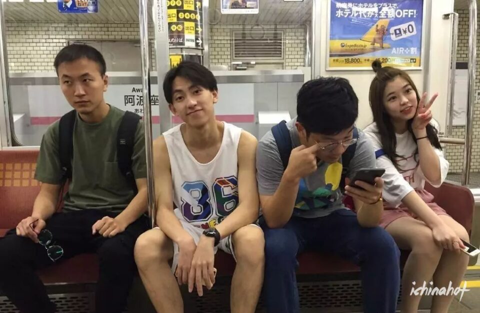微博疯转!！痞帅痞帅的复旦校草帅哥 - 图4
