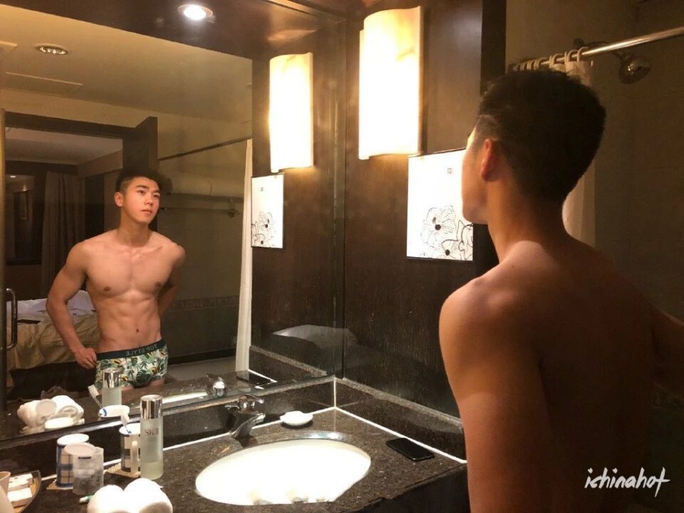 超帅体育生小奶狼魏三刀，发育的又大又挺，纯1可掰！ - 图6