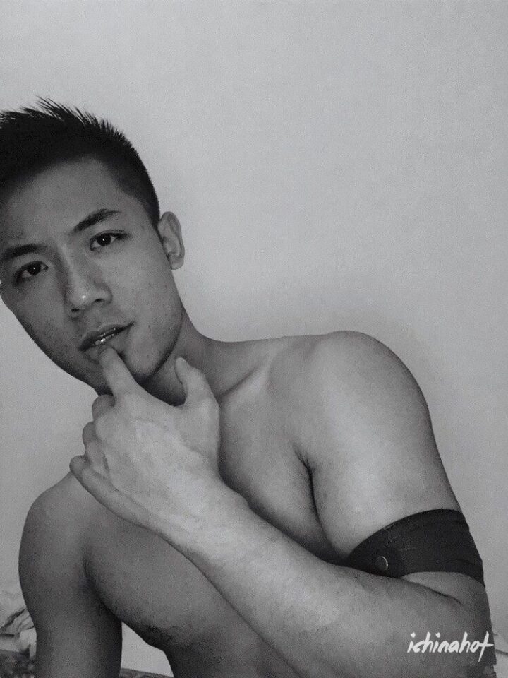 95后肌肉体育生，超帅私教大弟弟，快来围观! - 图17