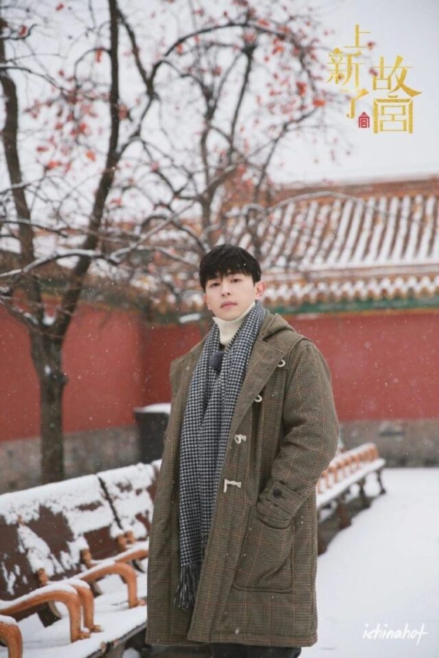 邓伦半裸照曝光！奶白腹肌恰到好处，真是深藏不露的宝藏男孩 - 图5