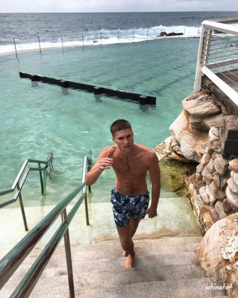 来自澳洲的真爱男孩，这组黑白写真很多人拿来做壁纸！ - 图5