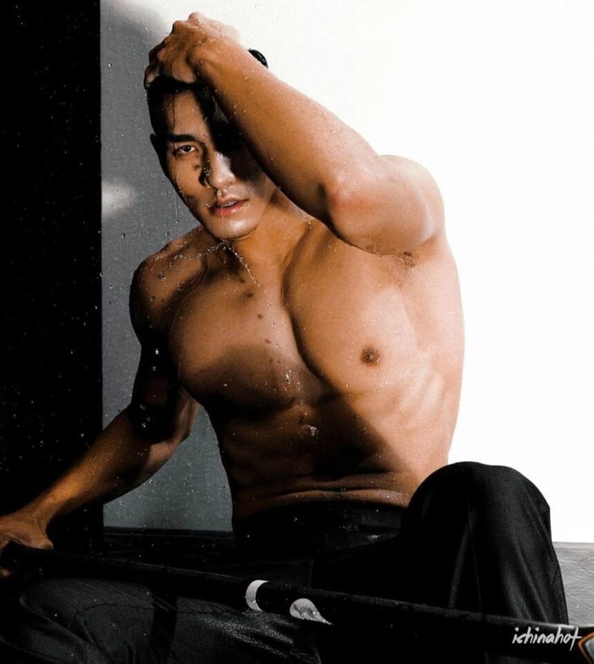 185CM+直男轻艇运动员，湿身照太A，据说18+！ - 图4