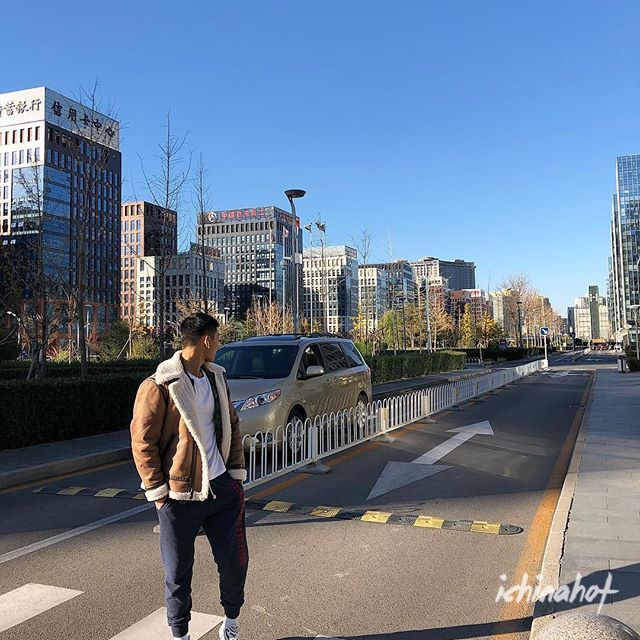 大雕足球臭脚体育生，不愧最红的白袜帅哥 - 图5
