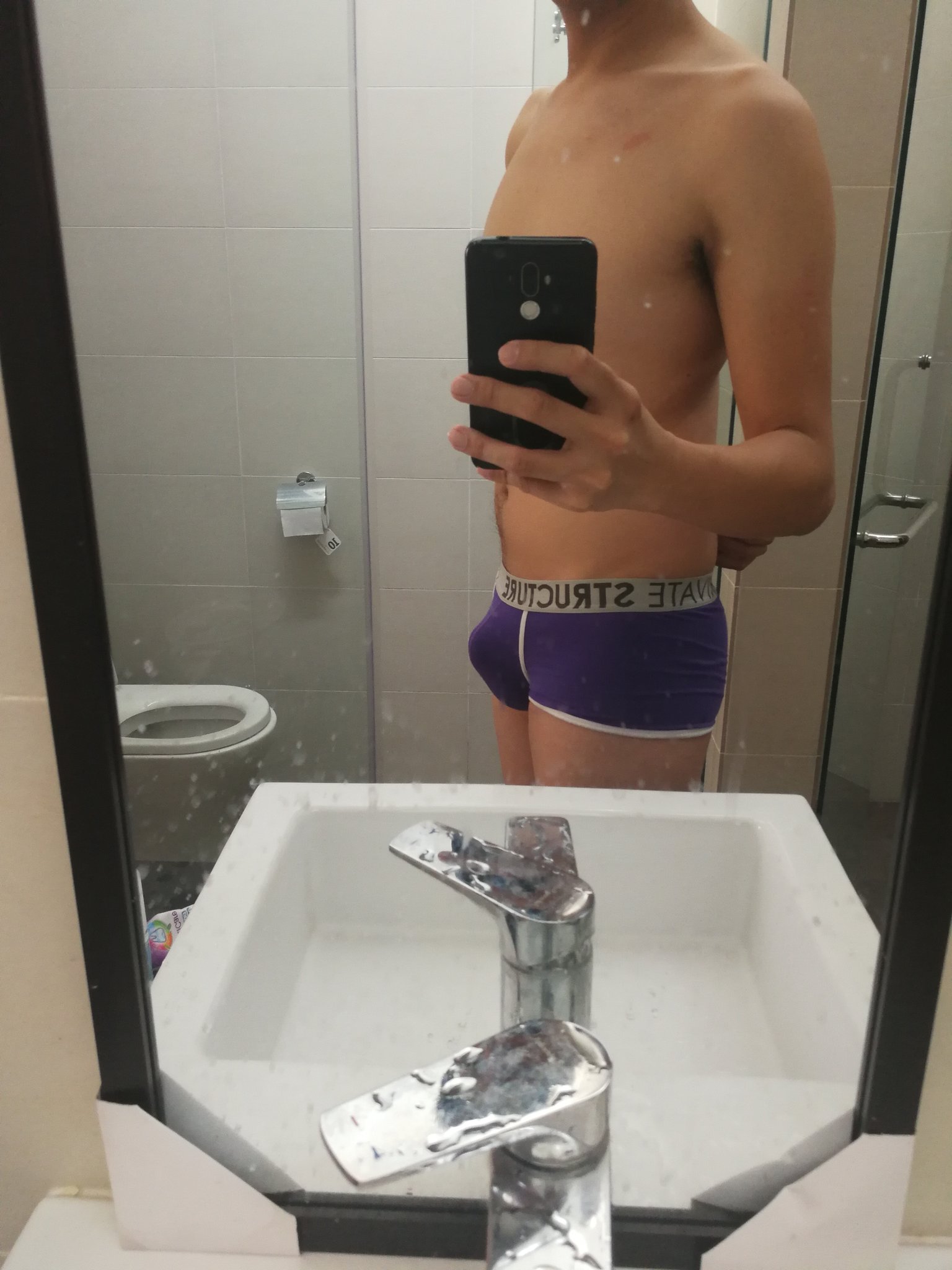 [大基社2020.4]183cm山东地产销售的大尺寸18/5 - 图1