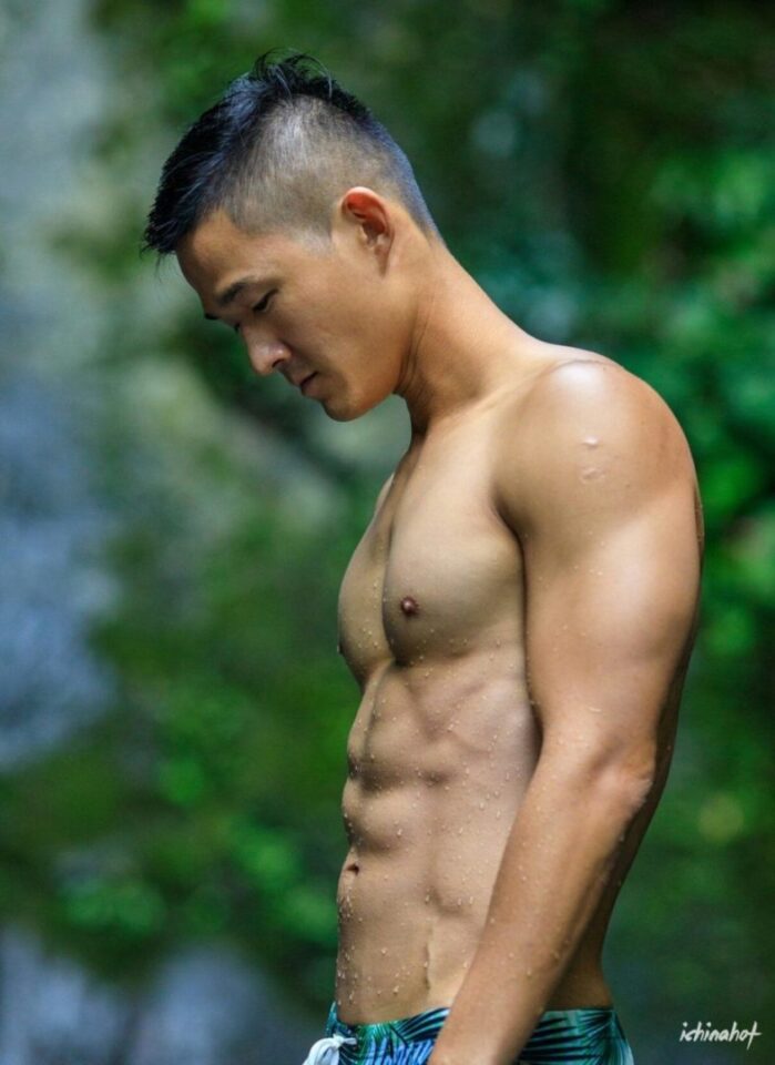 体育生壮硕巨物太大撑破内裤，20cm才是真宝藏男孩！ - 图3