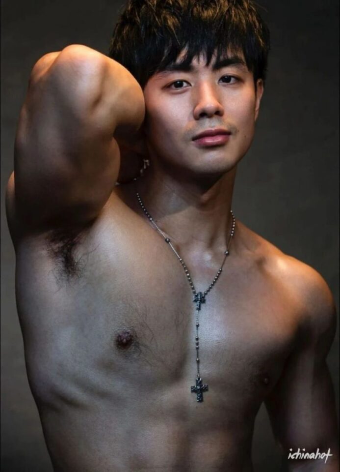 体育生校草又被脱！肌肉忠犬小狼狗，再次被男摄影师约拍！ - 图5