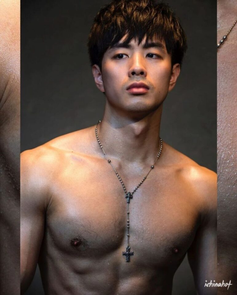 体育生校草又被脱！肌肉忠犬小狼狗，再次被男摄影师约拍！ - 图6
