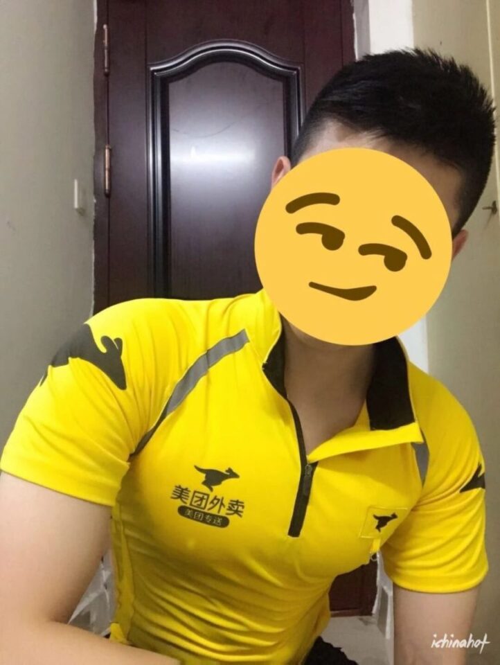 肌肉私教私活接不停！劲爆大胸肌肉外卖小哥，忍不住了 - 图5