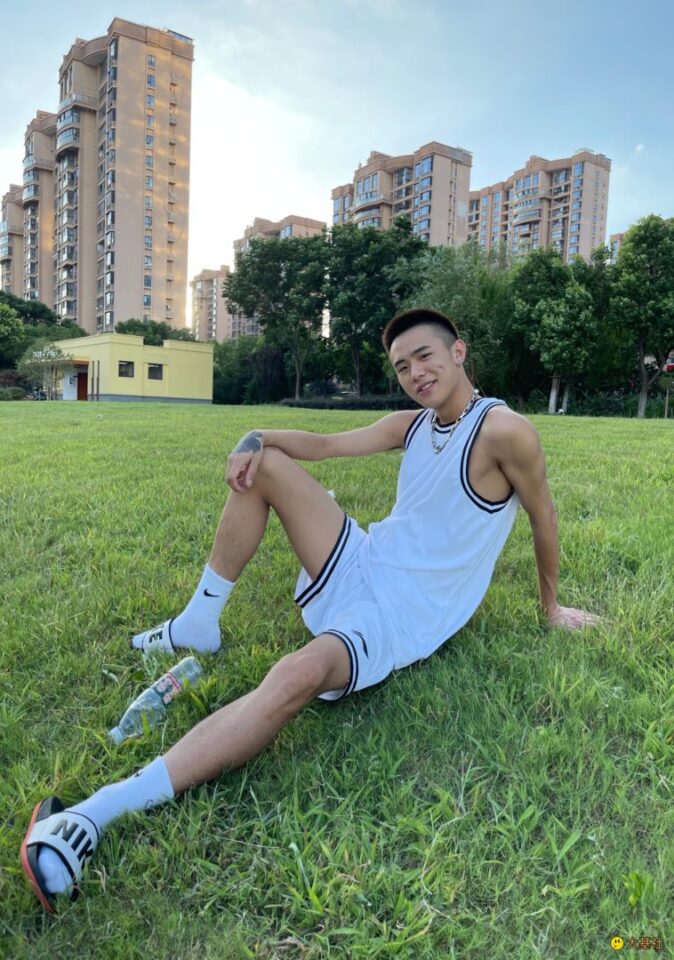 [大基社2021.13]02年网红DD帅哥Ari的秘密YD生活 - 图2