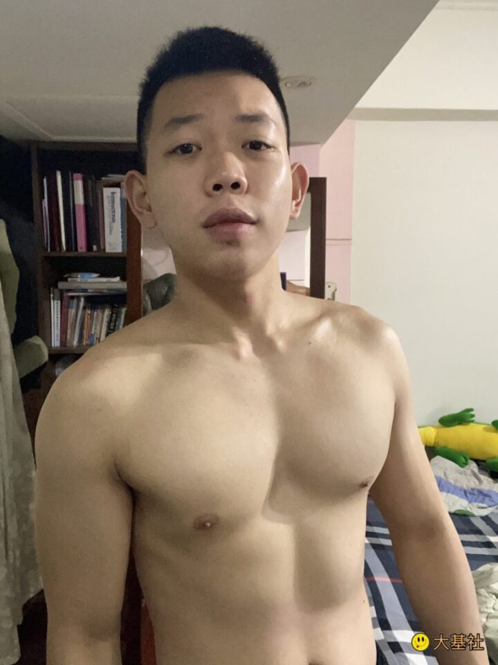 [大基社2021.14]重磅！极品17cm健壮帅哥威虎(103视频) - 图1
