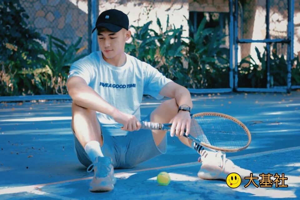 打网球的体育小哥，实力不容小觑！ - 图8
