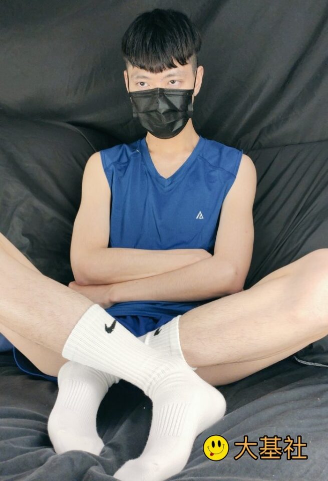 [大基社2022.4]东北某大学的直男控射大神视频合辑 - 图2