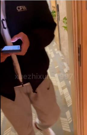 武汉体育学院钓直男大神：便利受120个视频合辑 - 图1