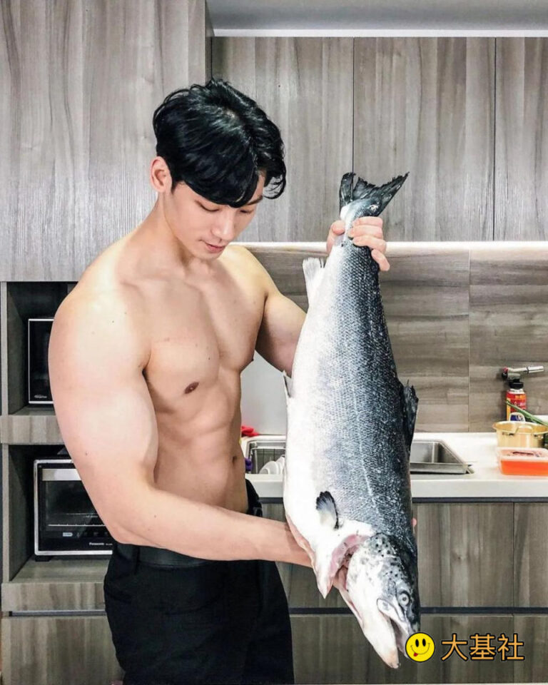 精壮的大肌霸混血健身男模特，期待他的新作 - 图9