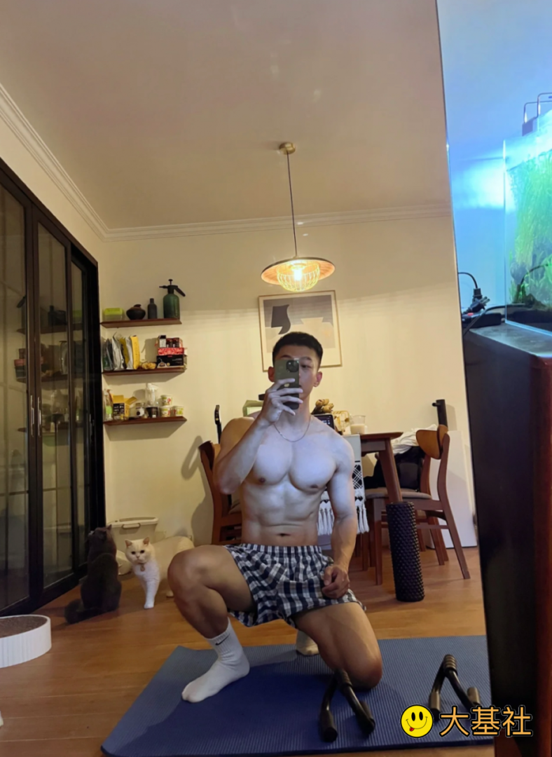 00后的18鲜肉TOP弟弟，就已经这么强大了YYDS！ - 图10