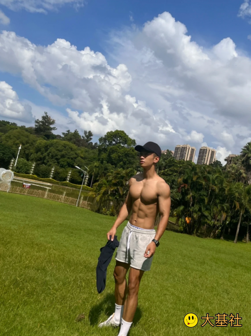 00后的18鲜肉TOP弟弟，就已经这么强大了YYDS！ - 图6