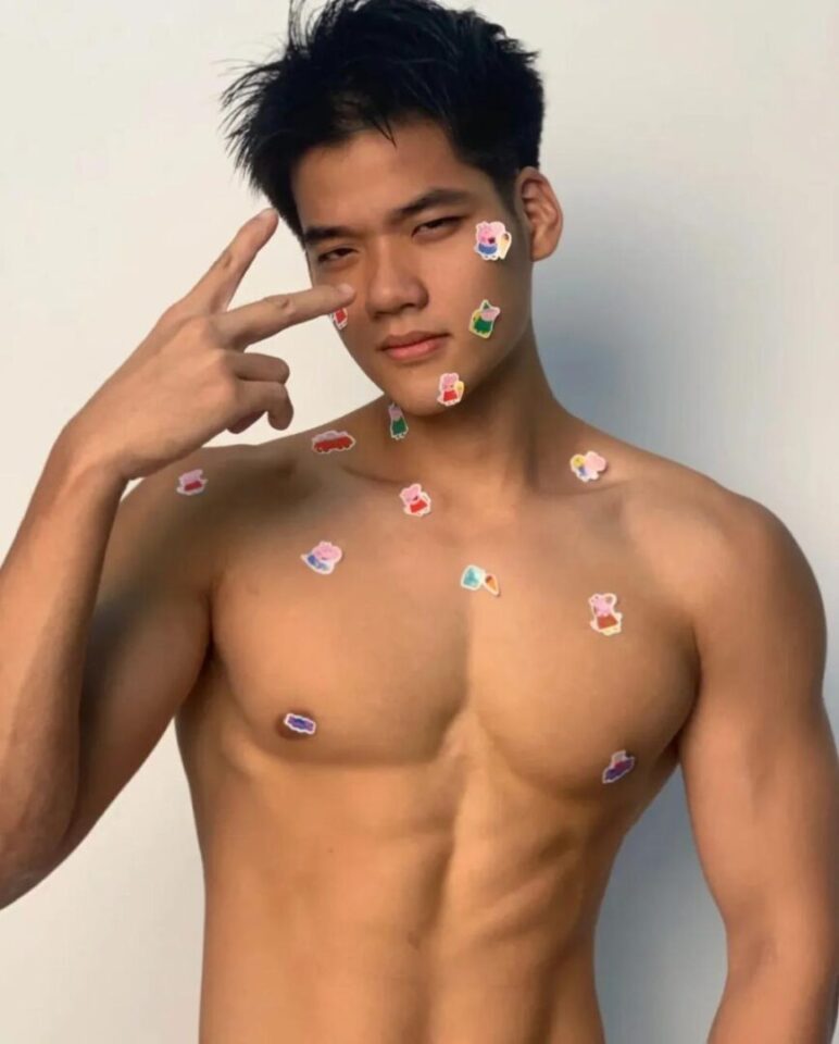 顶级钻石S级胸肌腹肌，这体育生太硬核了！！ - 图2