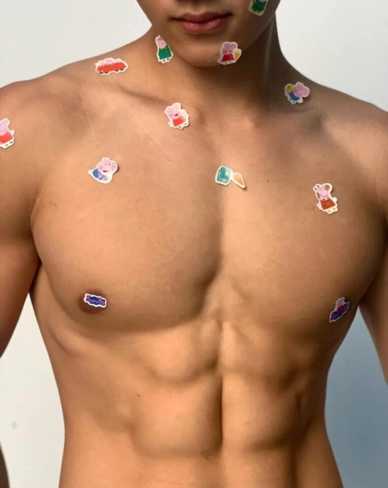 顶级钻石S级胸肌腹肌，这体育生太硬核了！！ - 图3